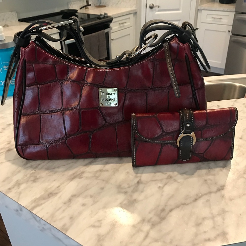 Authentic Dooney & Bourke Purse and wallet combo